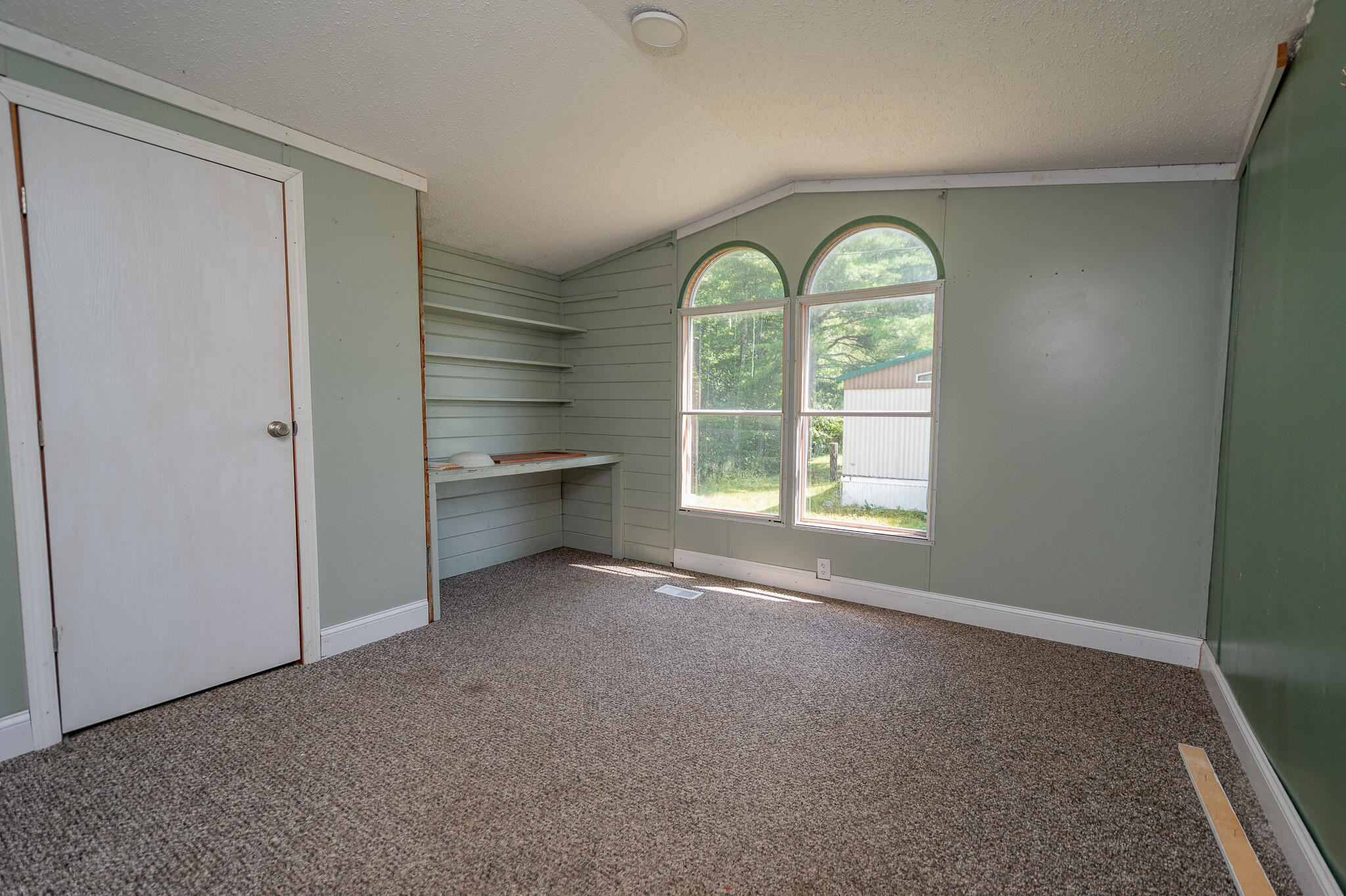 5267 Bennoch Road Property Photo 51