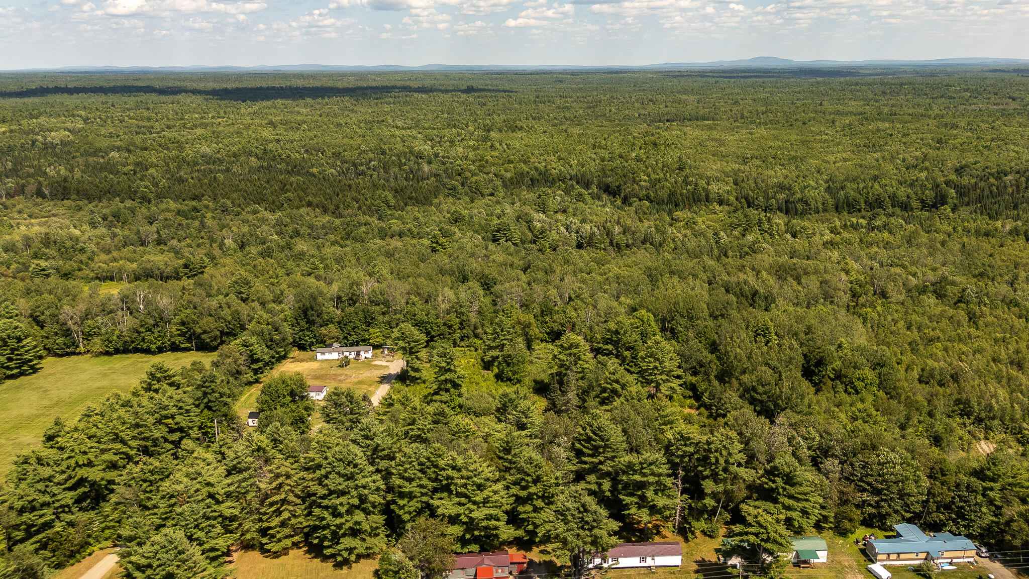 5267 Bennoch Road Property Photo 60