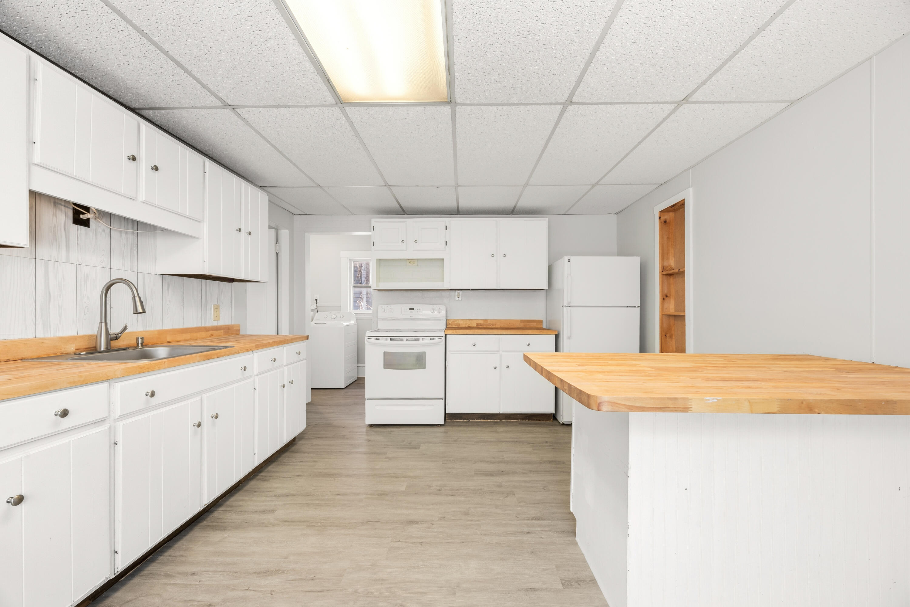 22 Ash Street Property Photo 10