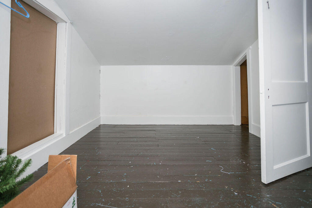 133 Croswell Road Property Photo 24