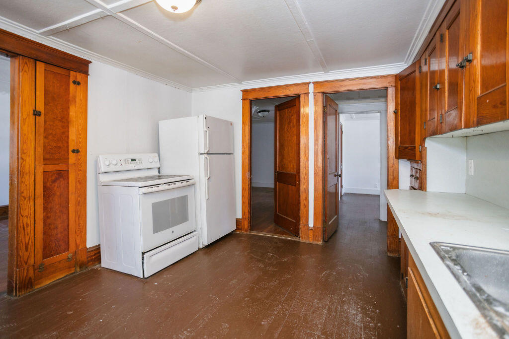 133 Croswell Road Property Photo 25
