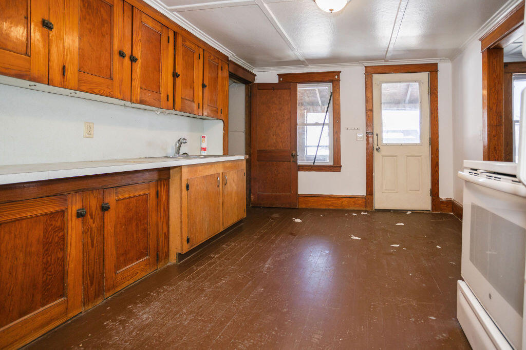 133 Croswell Road Property Photo 26
