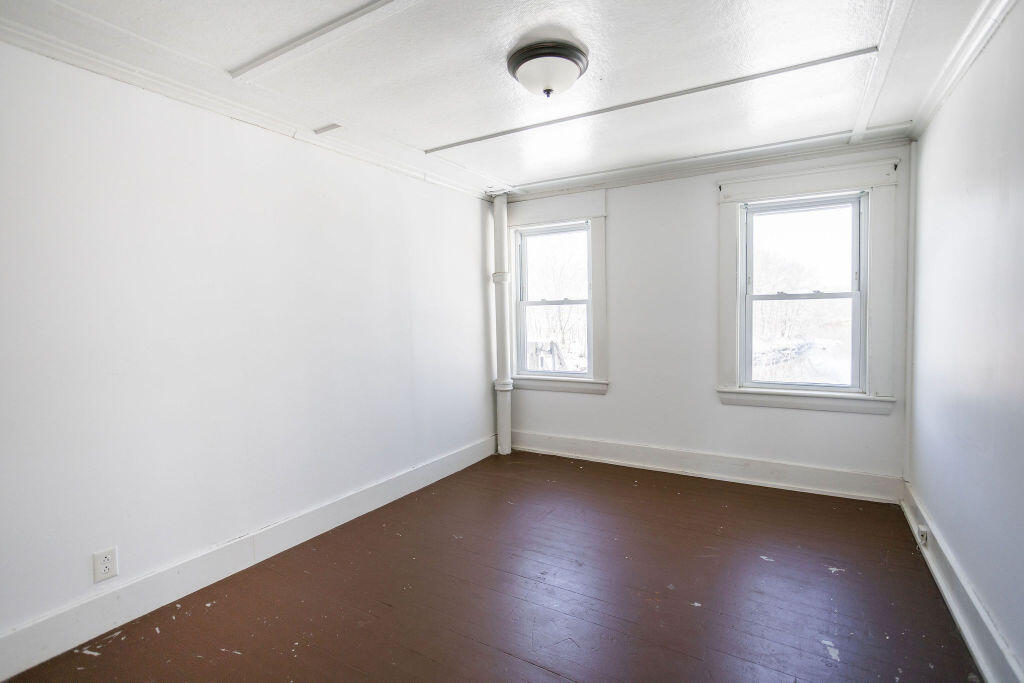 133 Croswell Road Property Photo 32