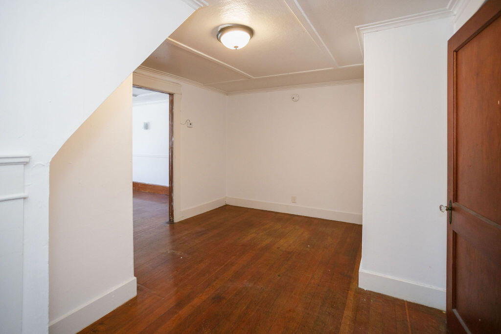 133 Croswell Road Property Photo 34