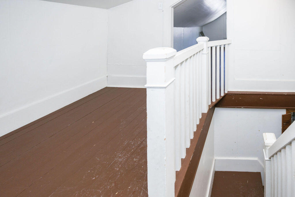 133 Croswell Road Property Photo 41