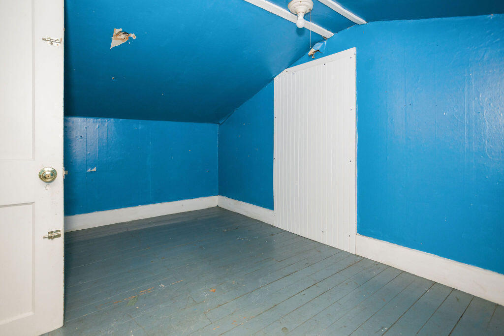 133 Croswell Road Property Photo 44