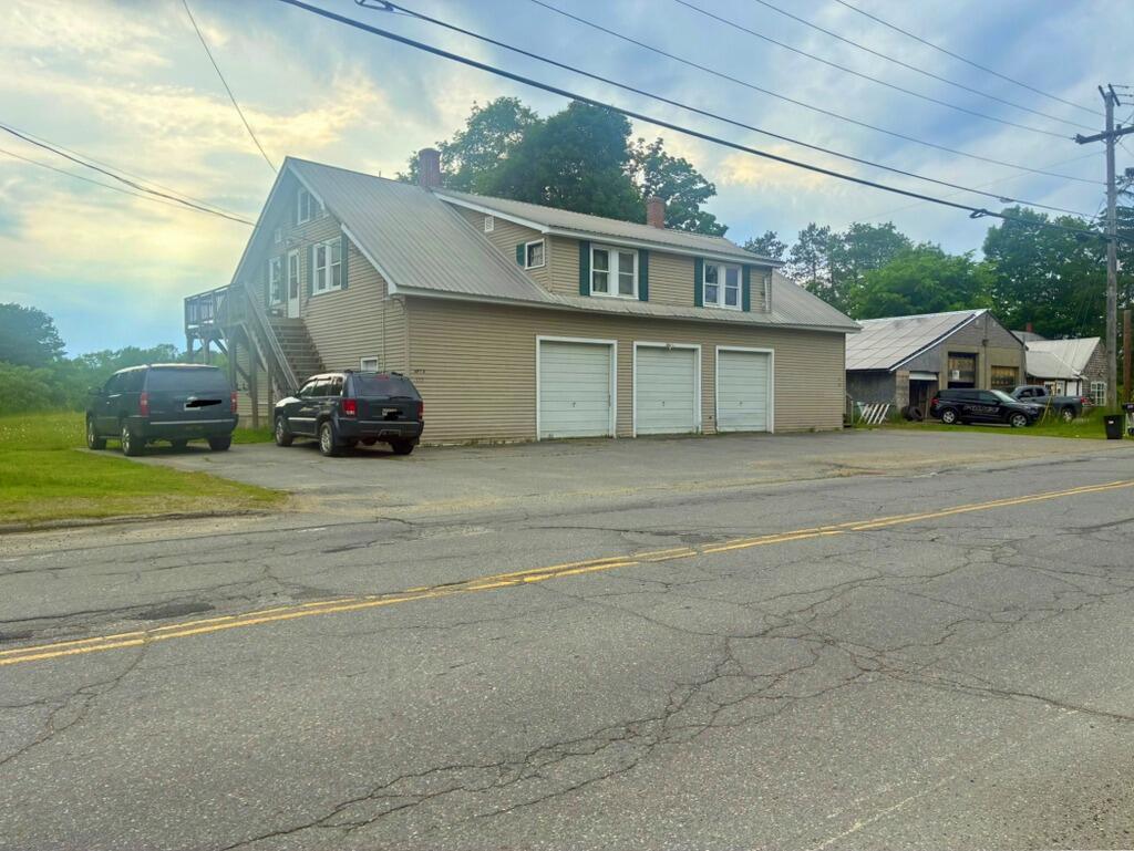 133 Croswell Road Property Photo 50