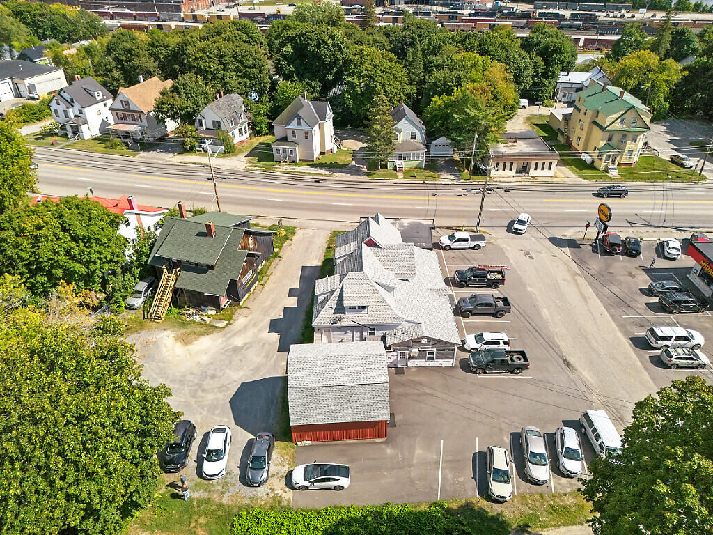 144 College Avenue Property Photo 12