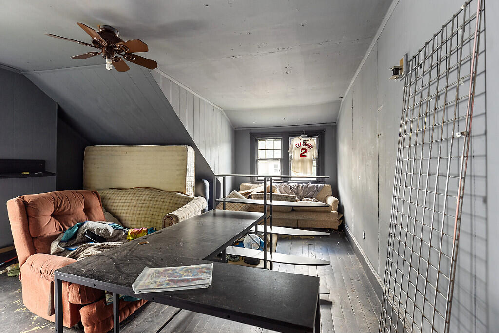 144 College Avenue Property Photo 21