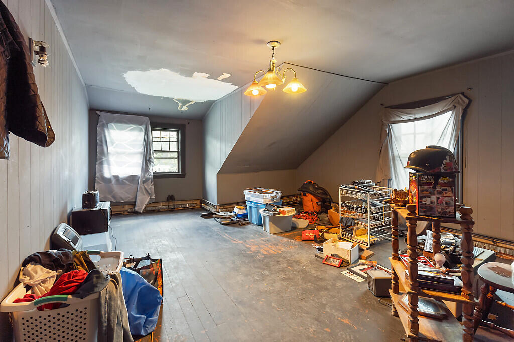 144 College Avenue Property Photo 23