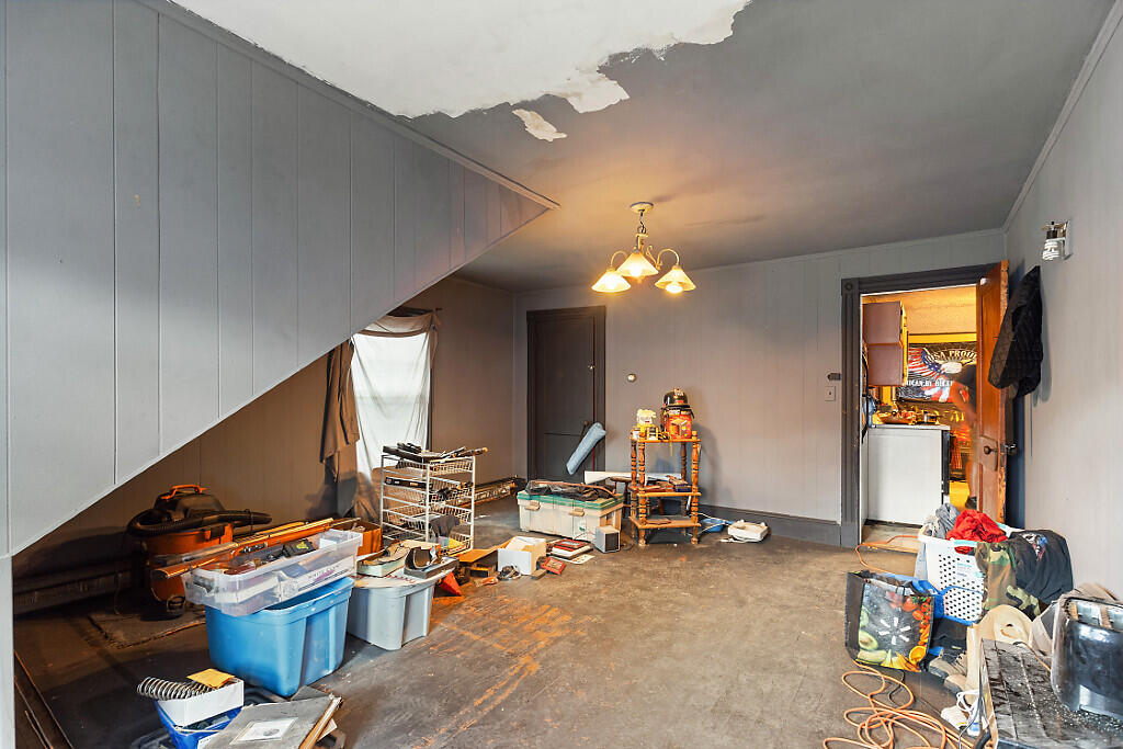 144 College Avenue Property Photo 24