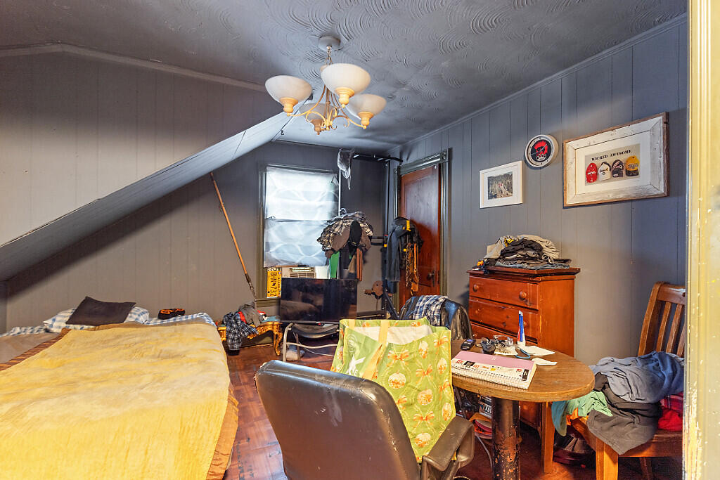 144 College Avenue Property Photo 25