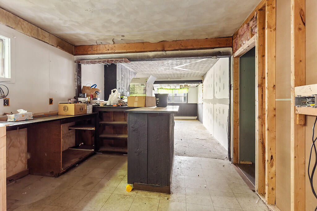 144 College Avenue Property Photo 33
