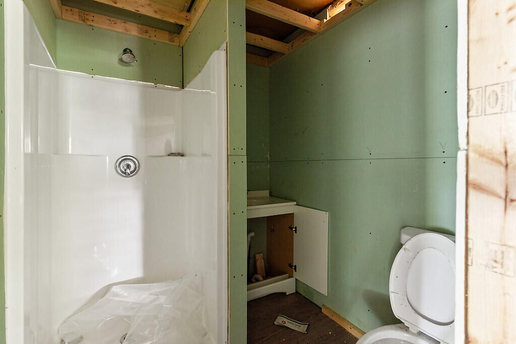 144 College Avenue Property Photo 37