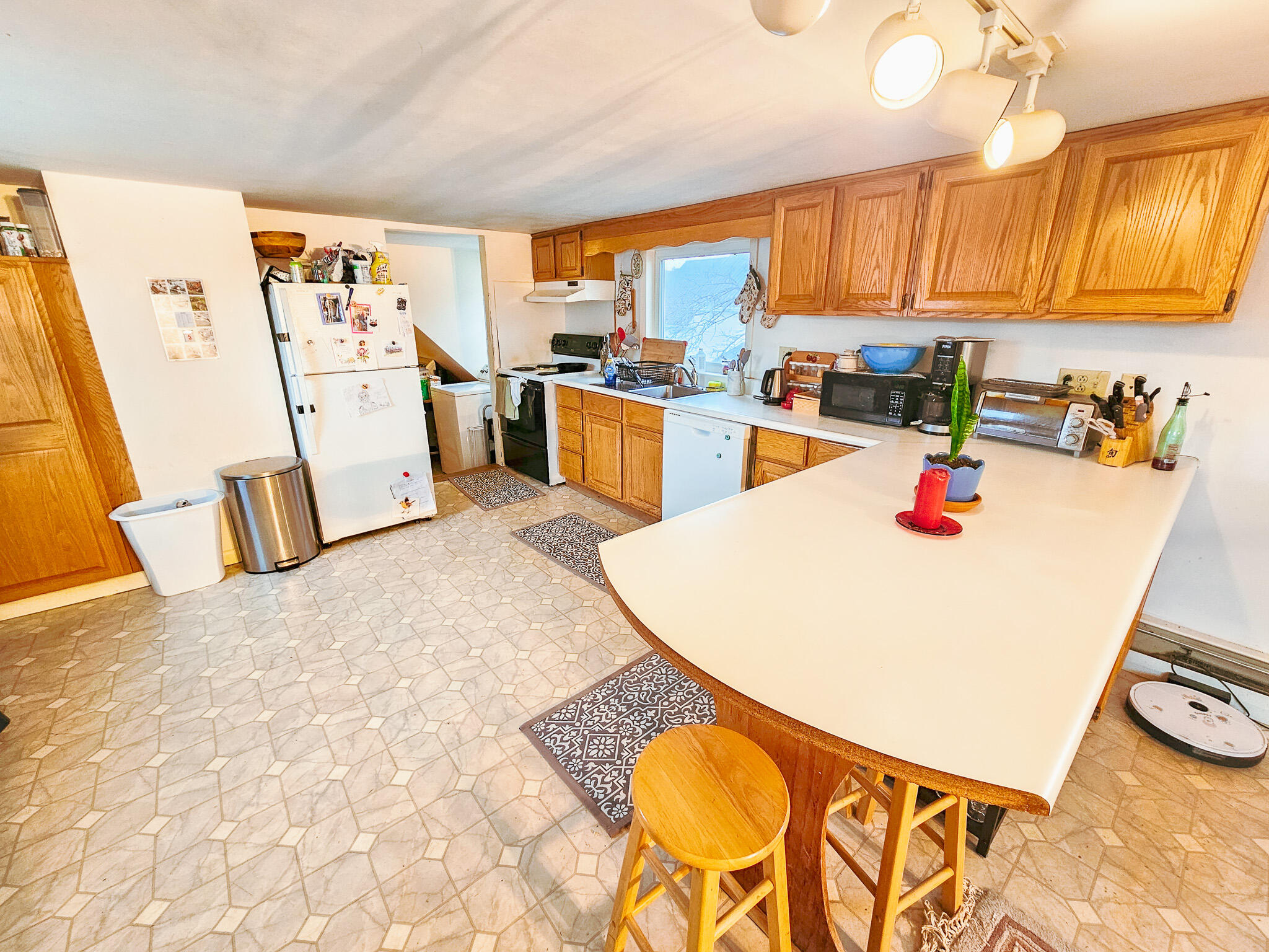 128 Middle Street Property Photo 85