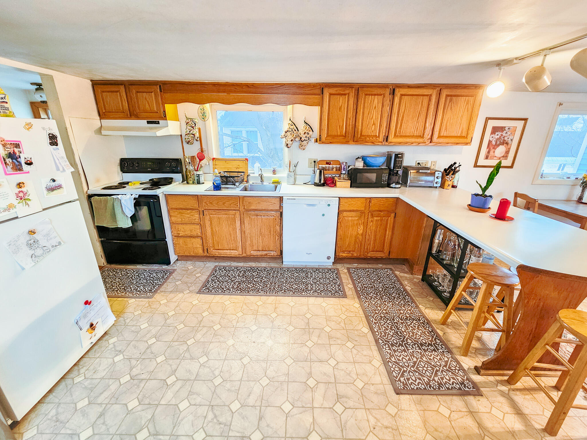 128 Middle Street Property Photo 86