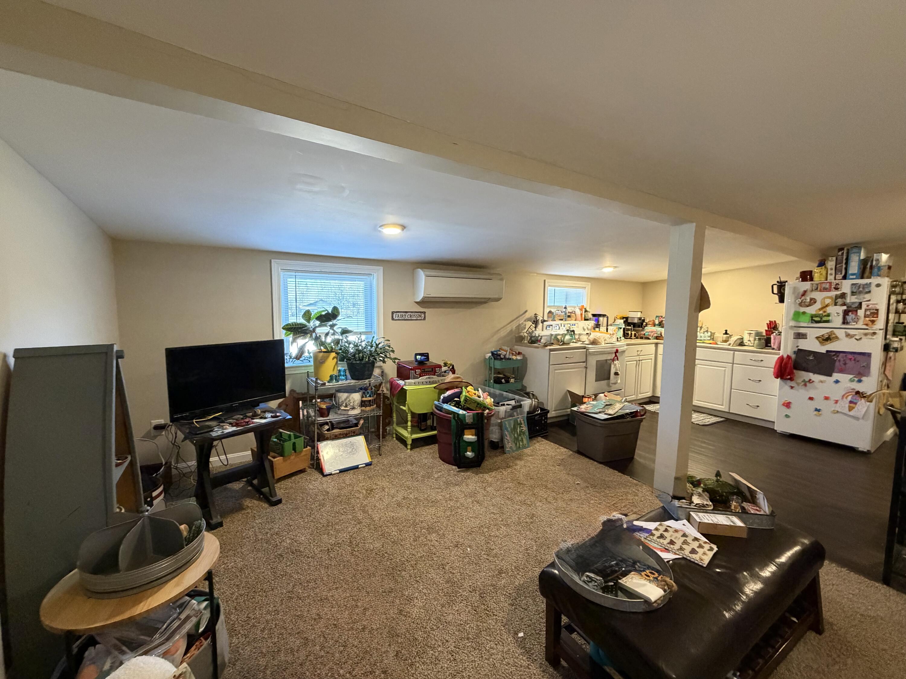 442 W Broadway Property Photo 24