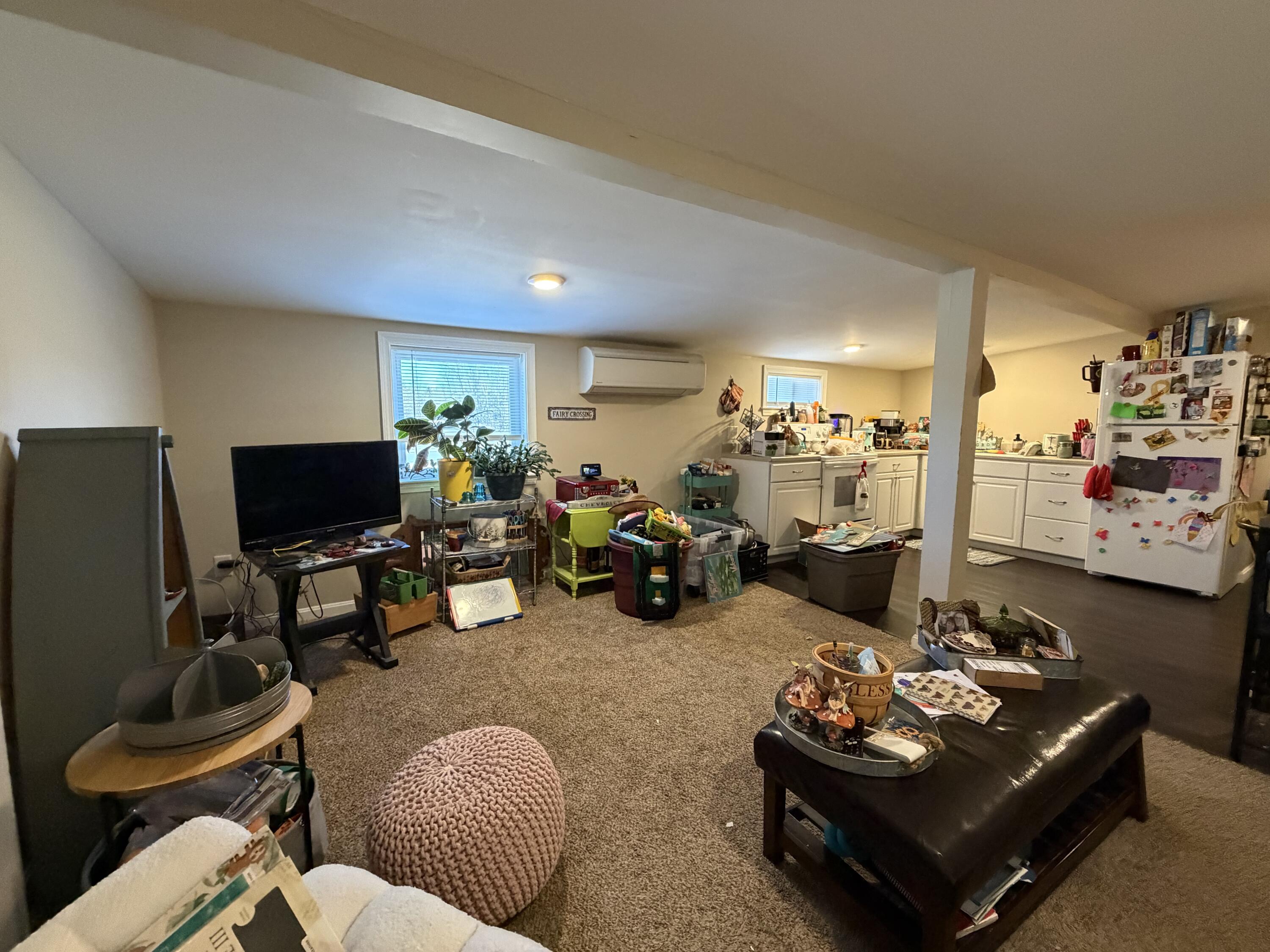 442 W Broadway Property Photo 25