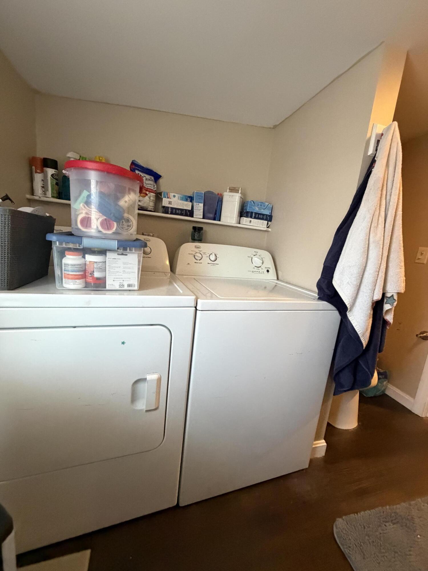 442 W Broadway Property Photo 33