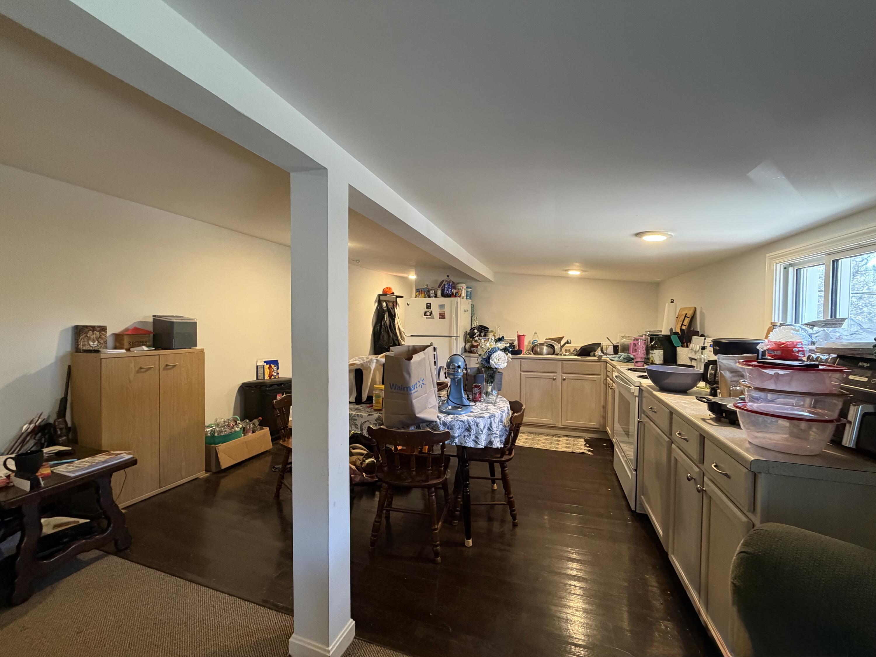 442 W Broadway Property Photo 37