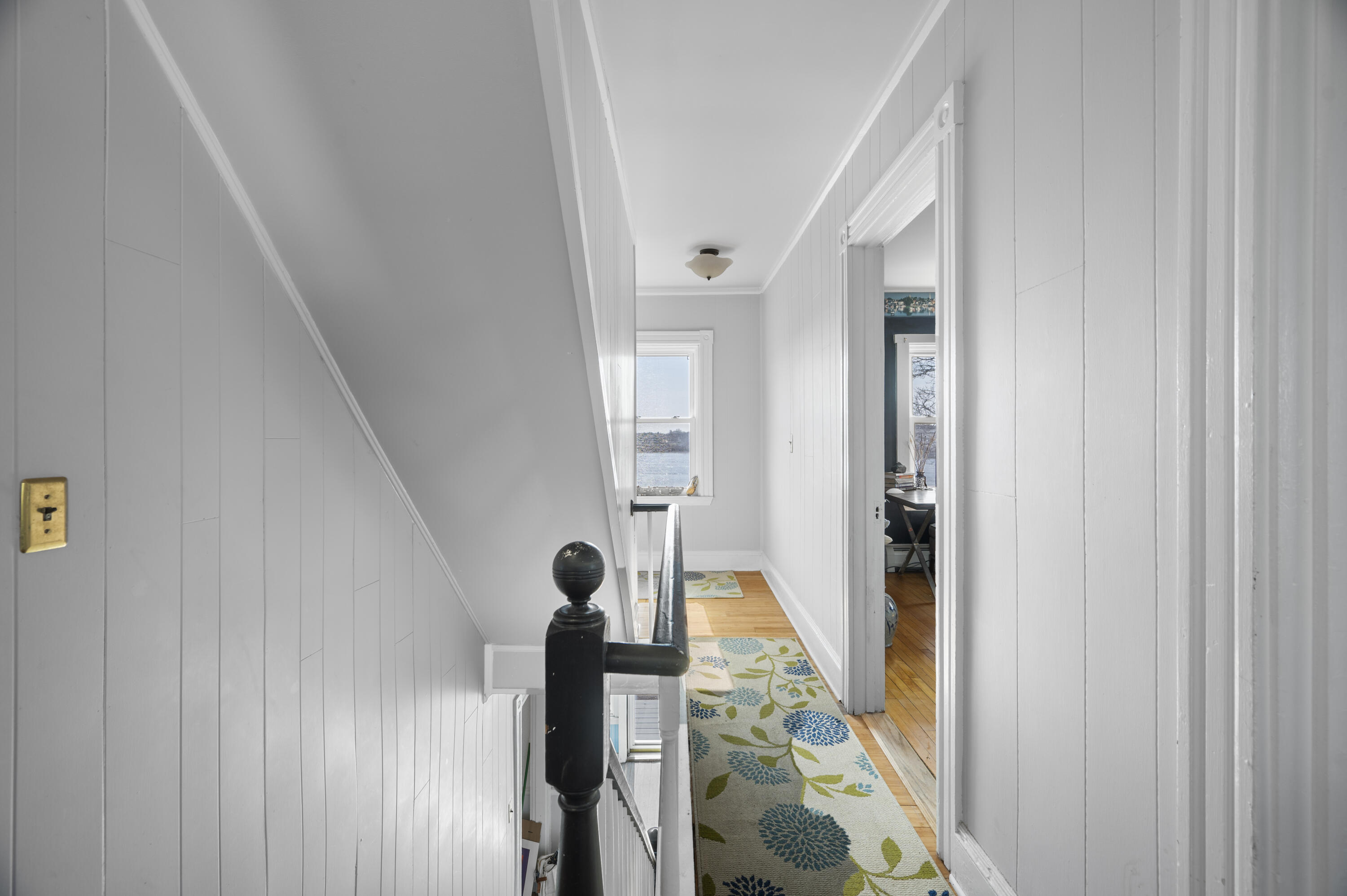 30 Bridge Street Property Photo 31