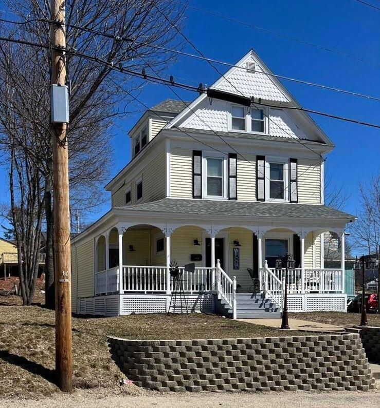 312 Pine Street Property Photo 3