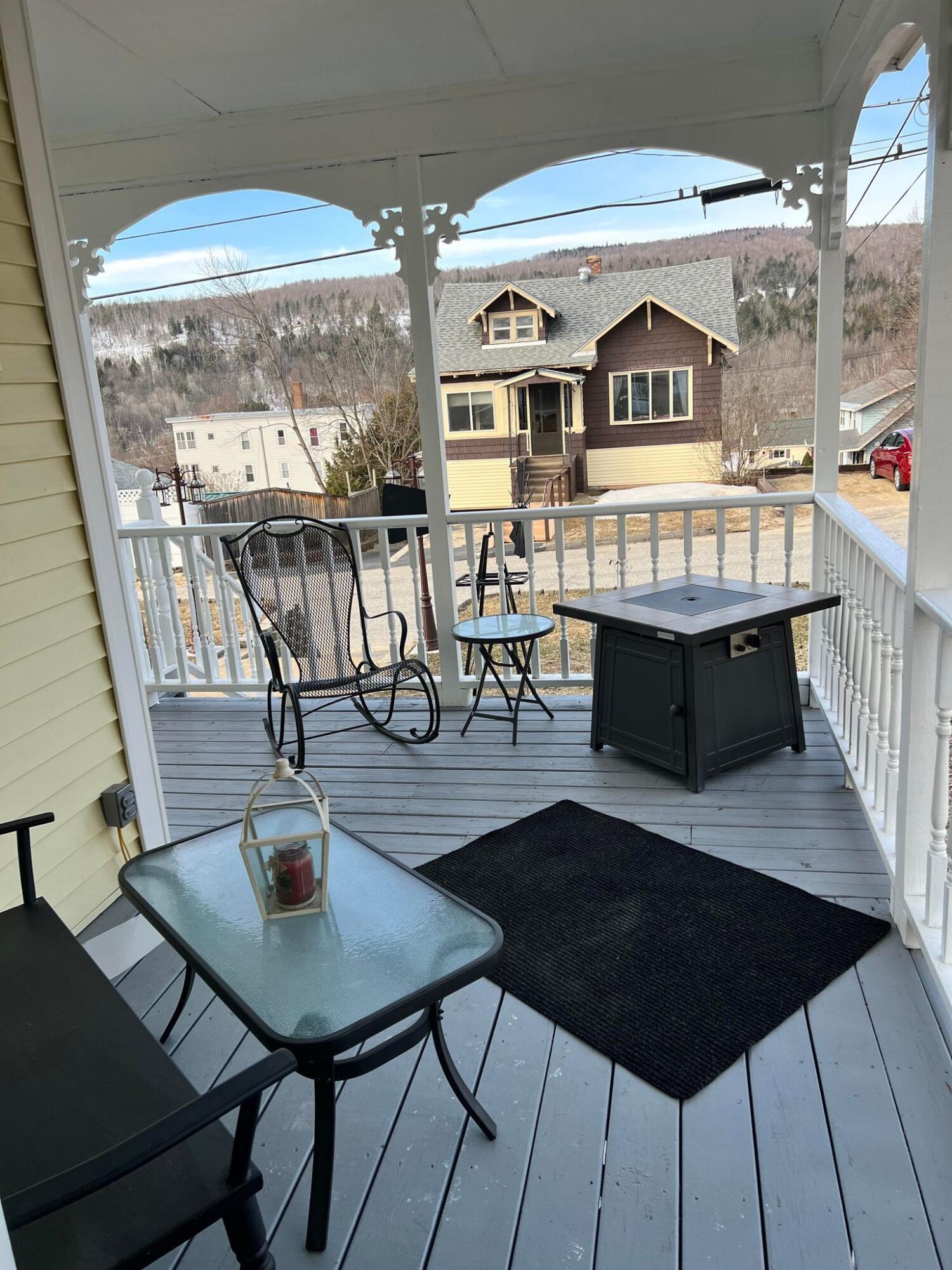 312 Pine Street Property Photo 5