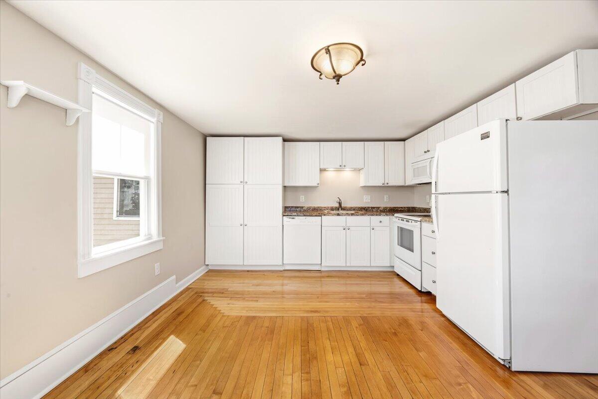 60 North Street Property Photo 9