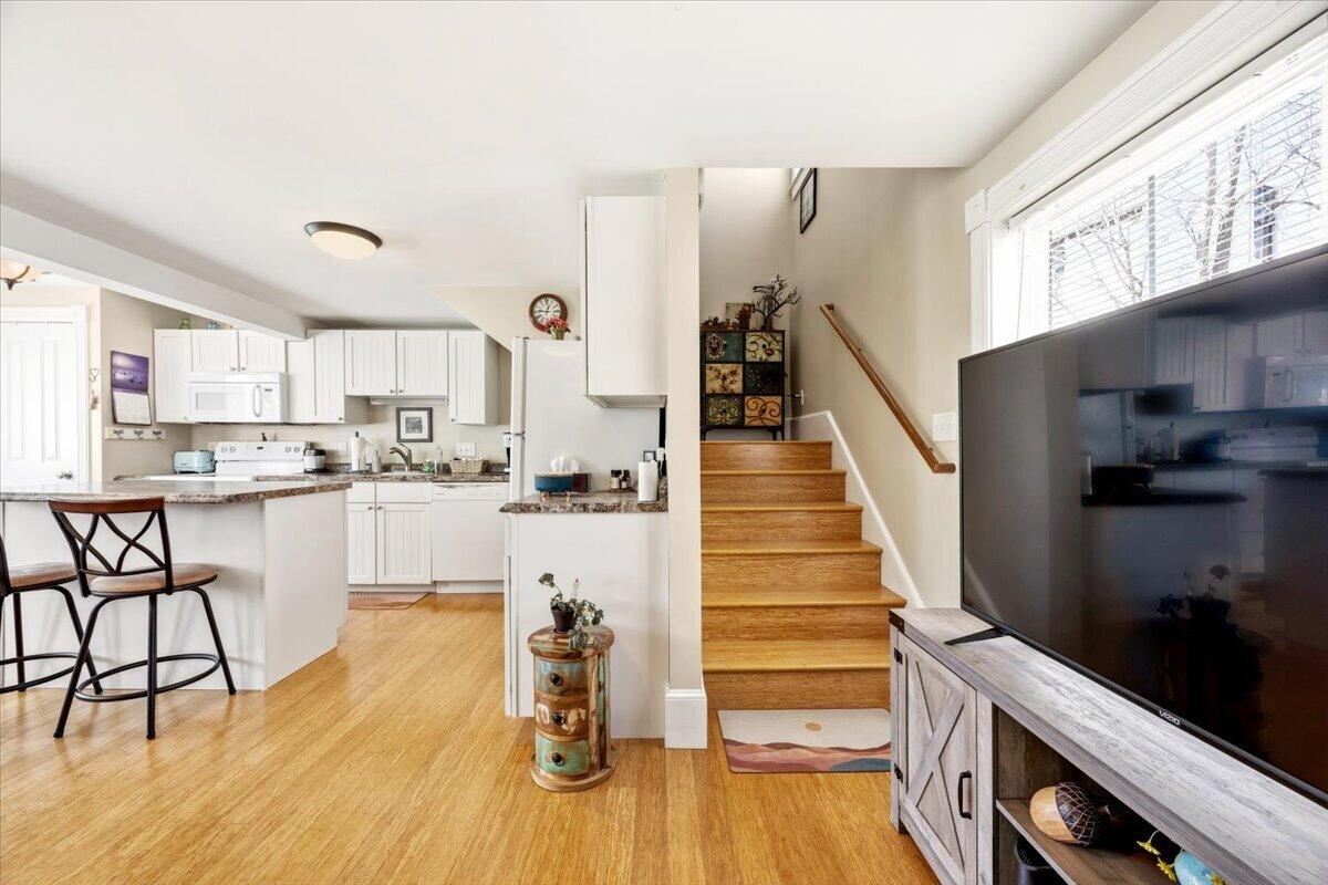 60 North Street Property Photo 33