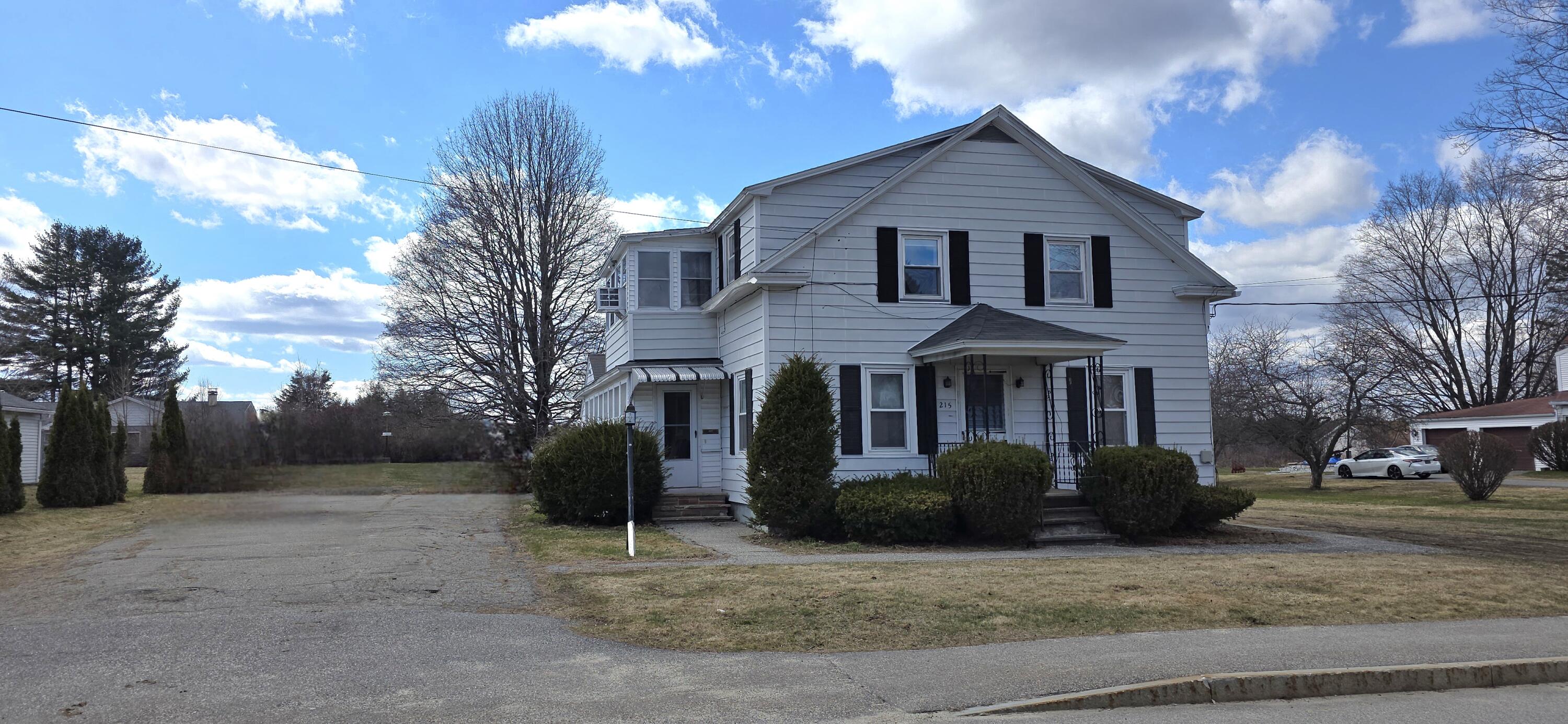 215 Cook Street Property Photo 2