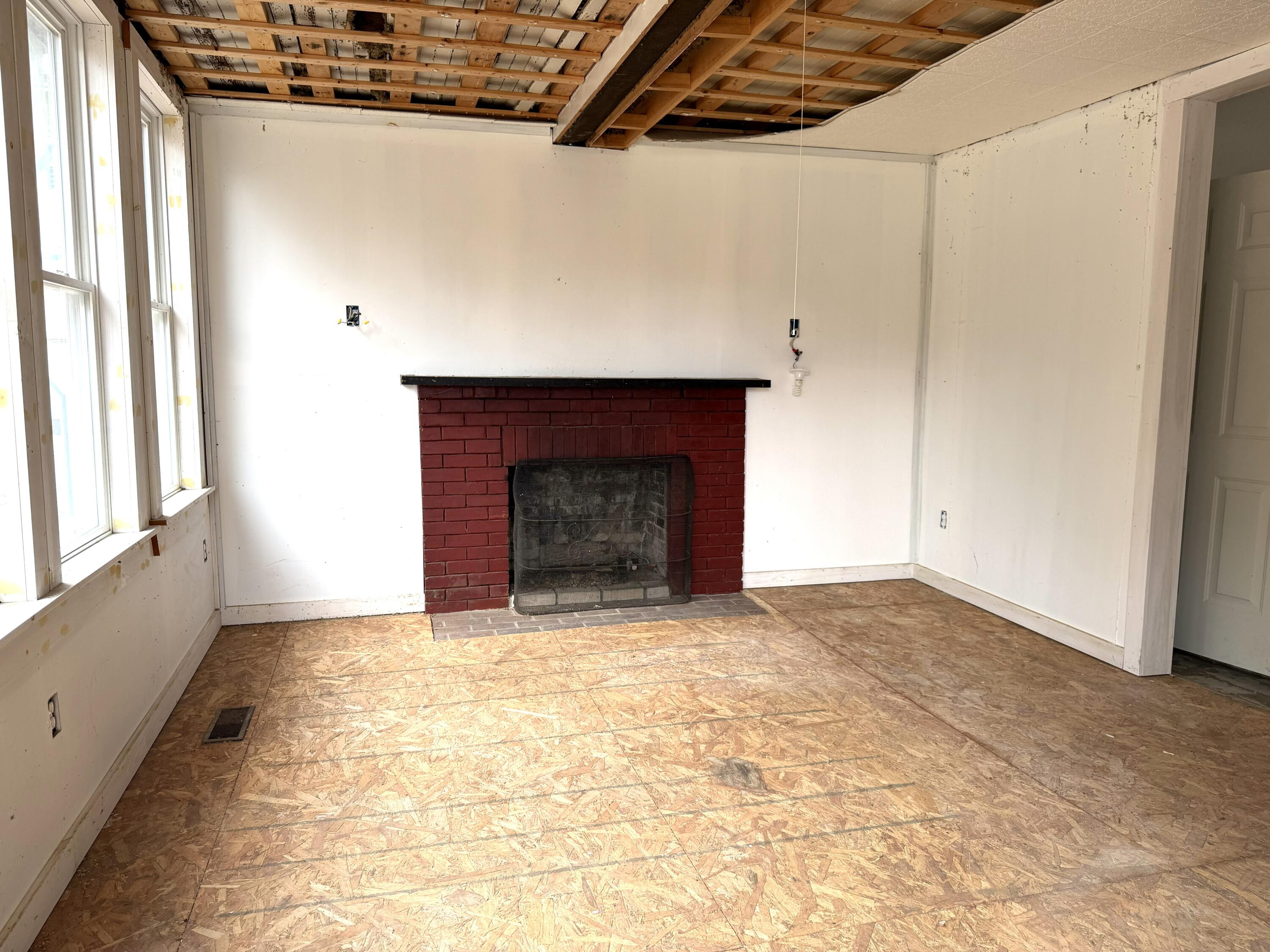 45 Elm Street Property Photo 4