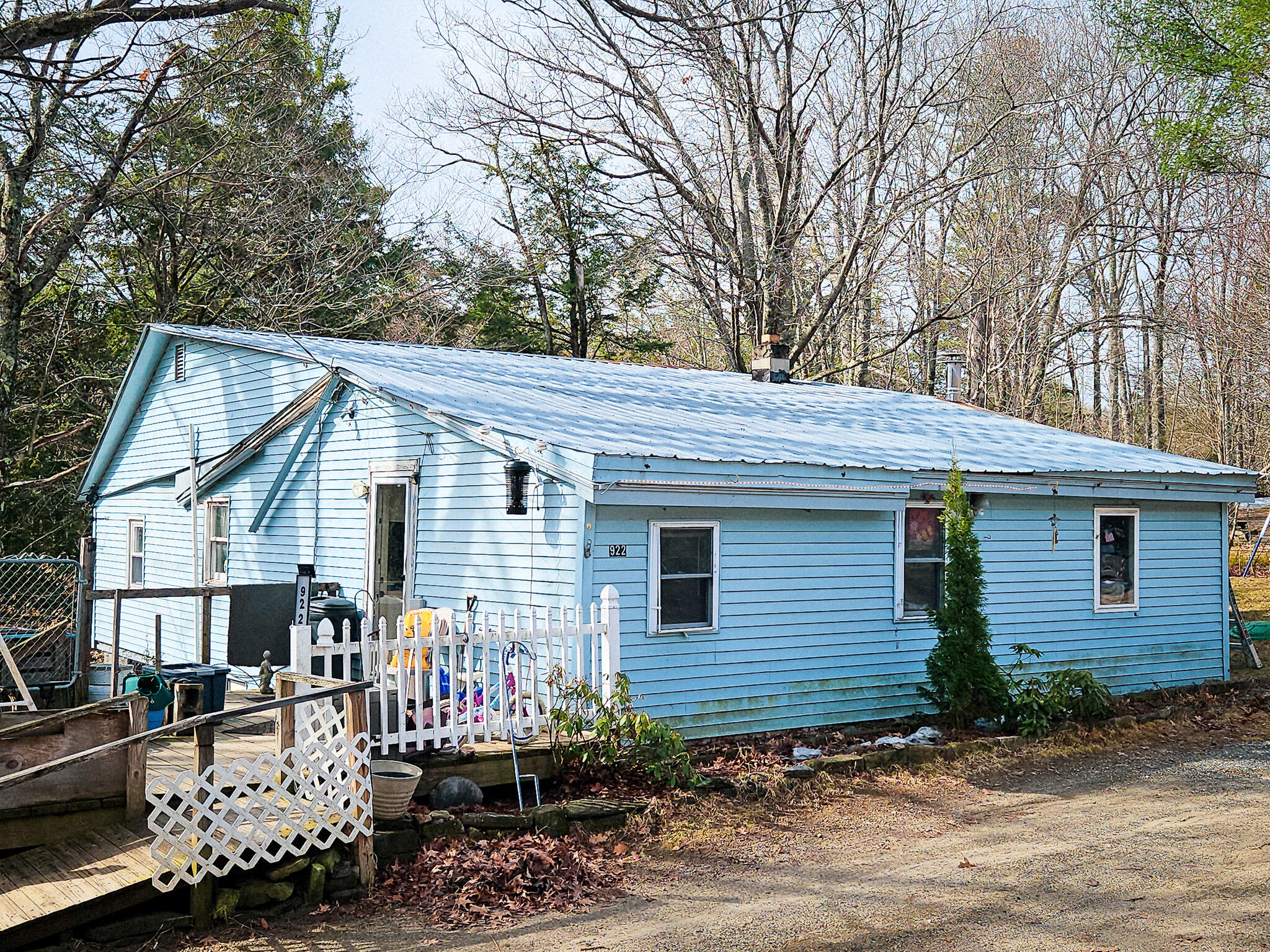 922 Weld Road Property Photo 7