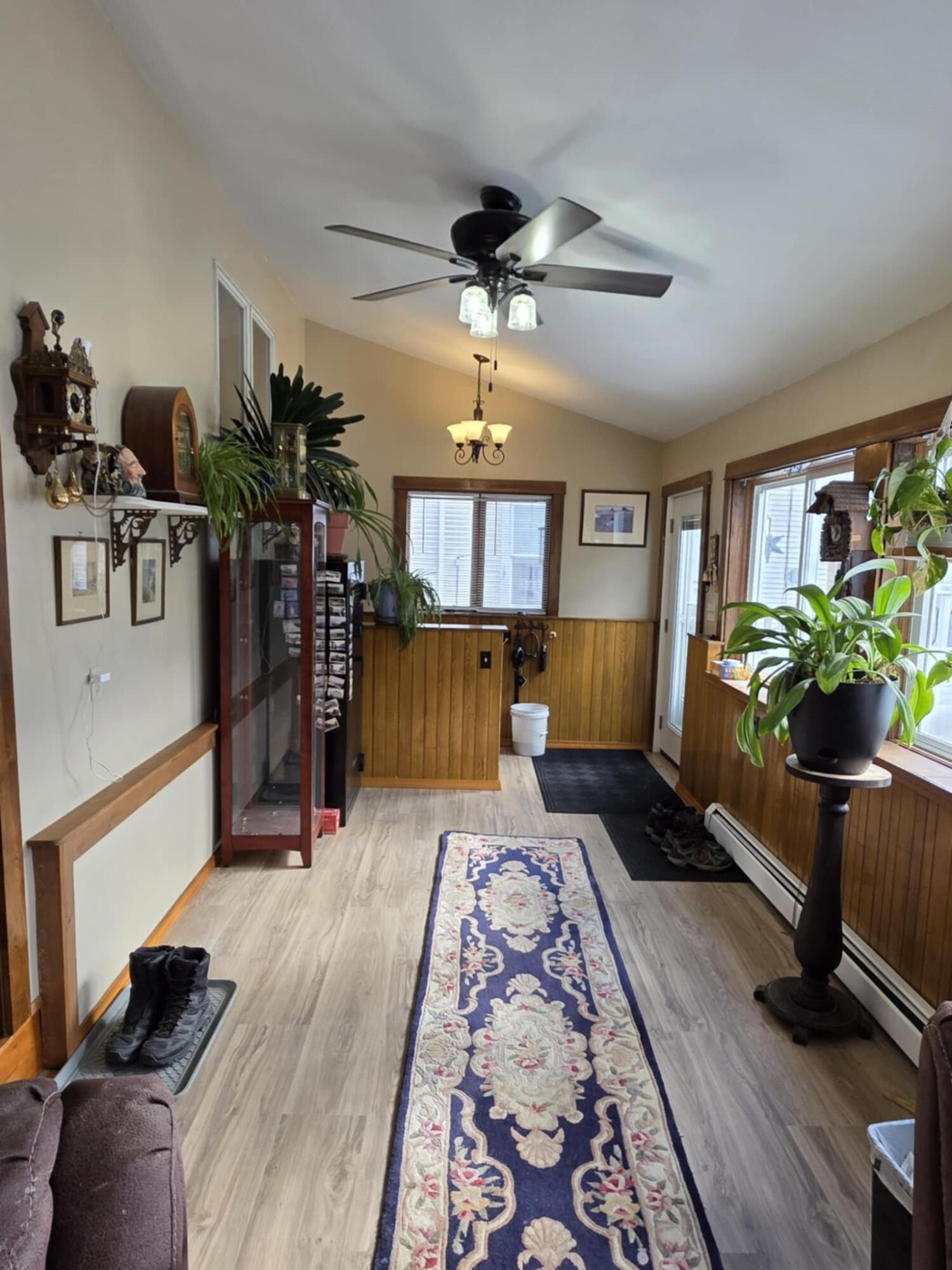 26 Washington Street Property Photo 5