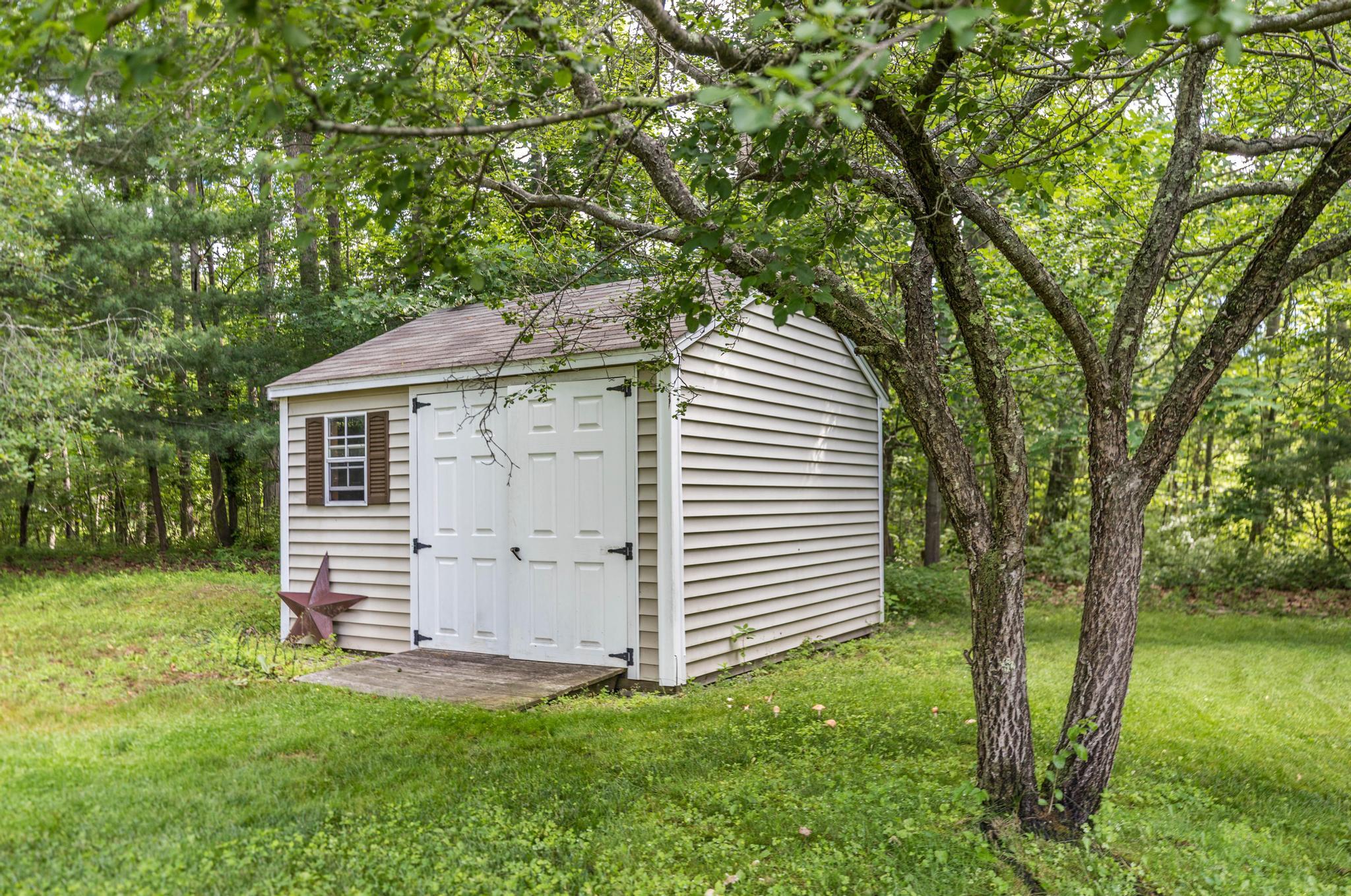 7 Cove Landing Property Photo 14