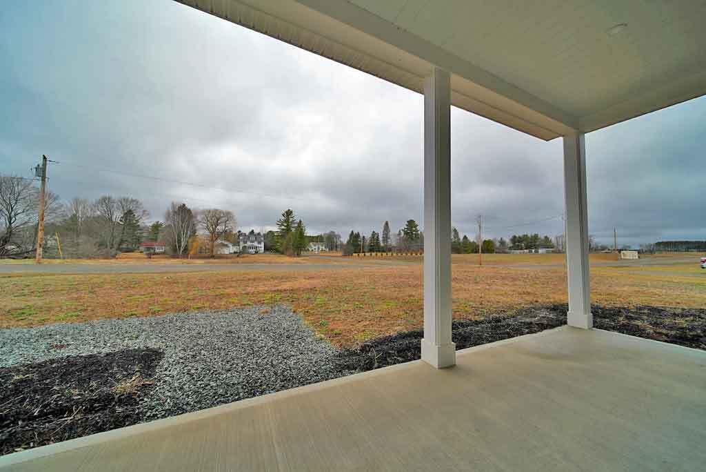 9 Lilac Lane Property Photo 13