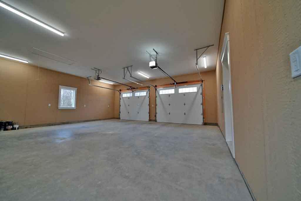 9 Lilac Lane Property Photo 18