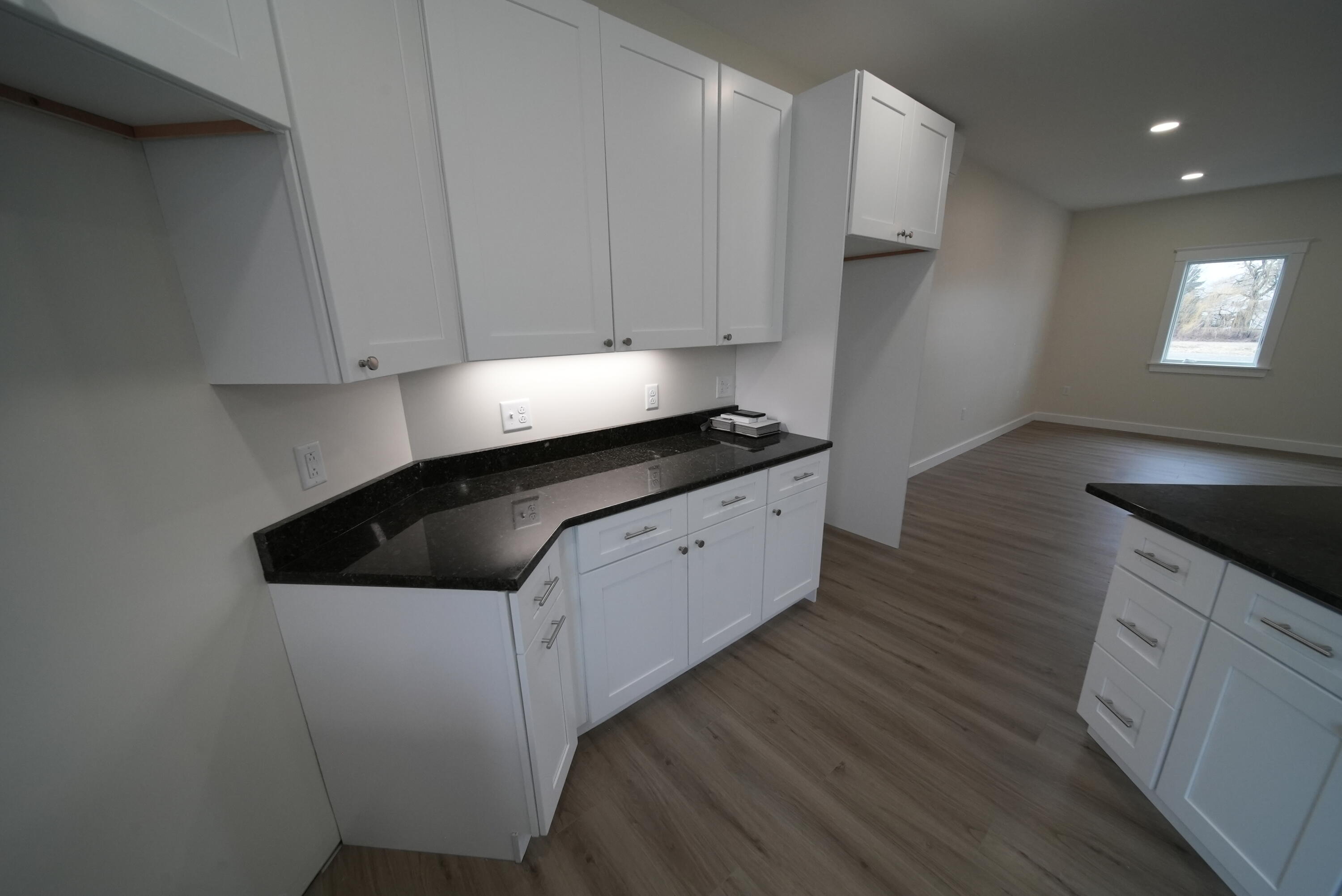 9 Lilac Lane Property Photo 33