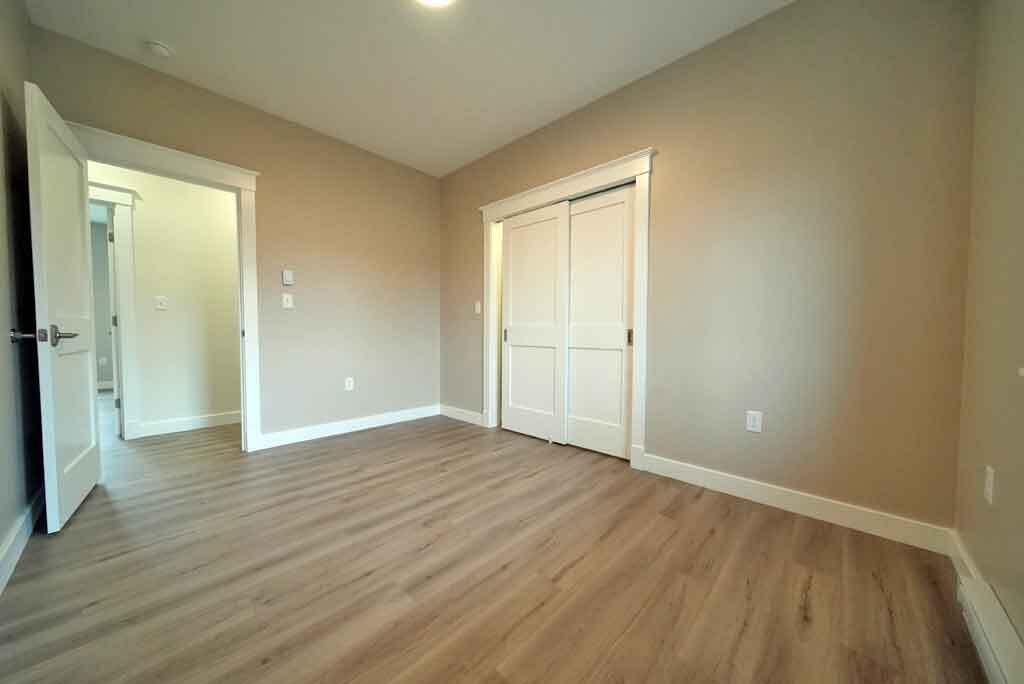 9 Lilac Lane Property Photo 44