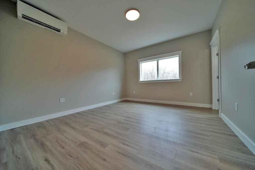 9 Lilac Lane Property Photo 45