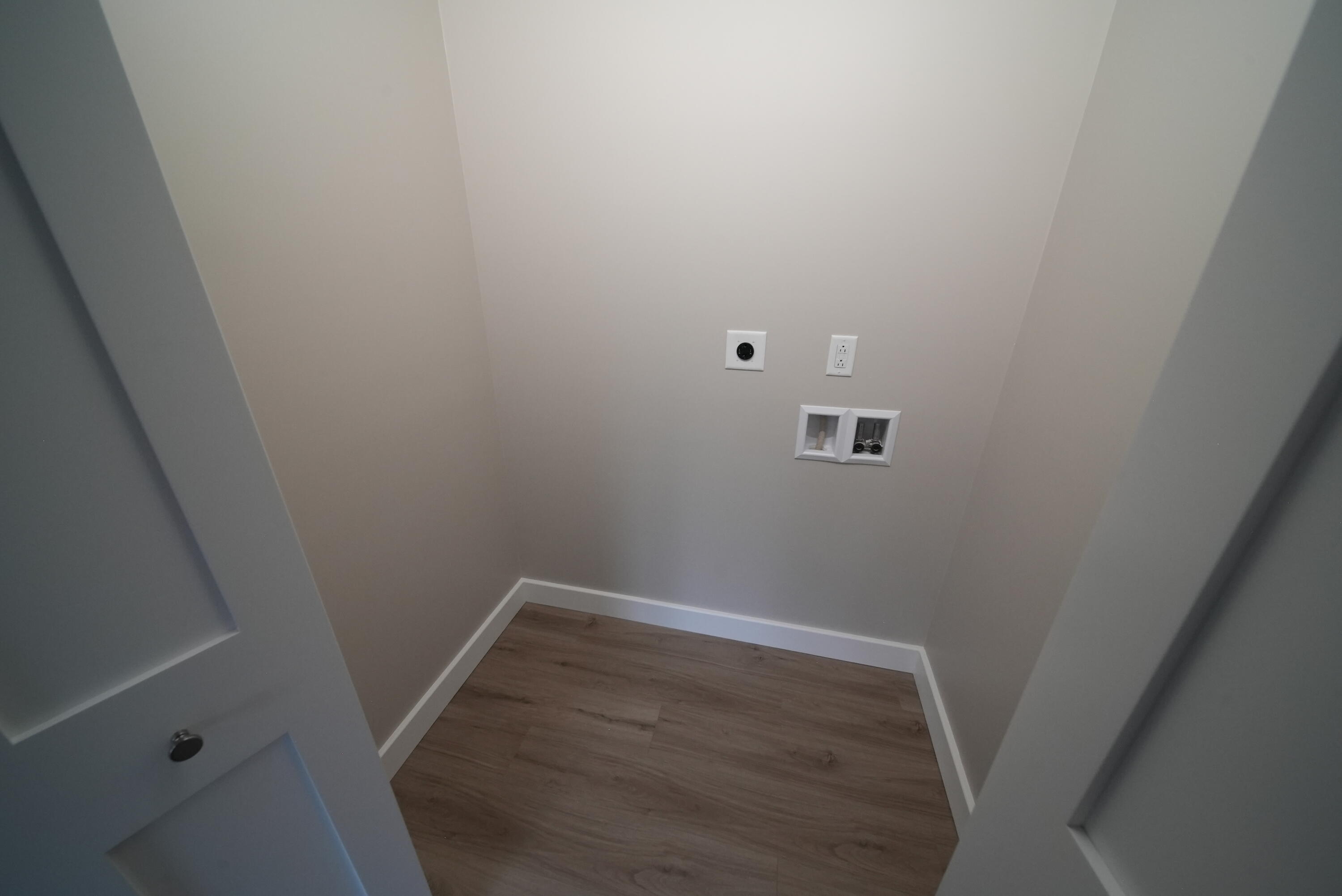 9 Lilac Lane Property Photo 61