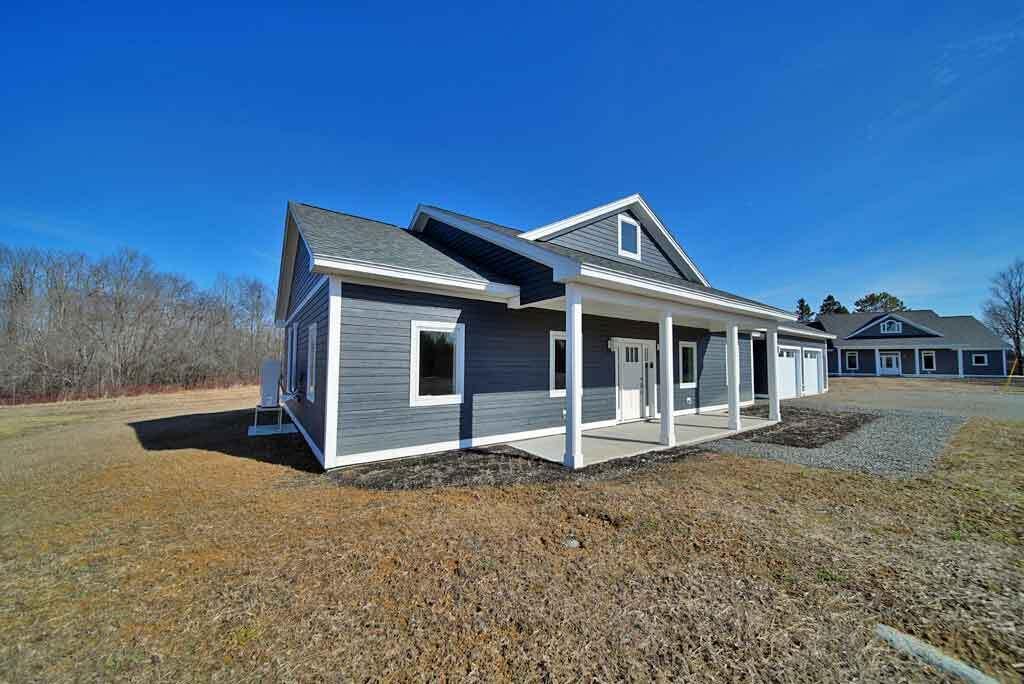 9 Lilac Lane Property Photo 74