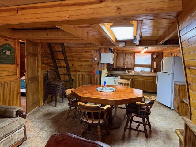 82 Black Water Road Property Photo 13
