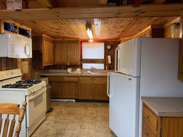 82 Black Water Road Property Photo 32
