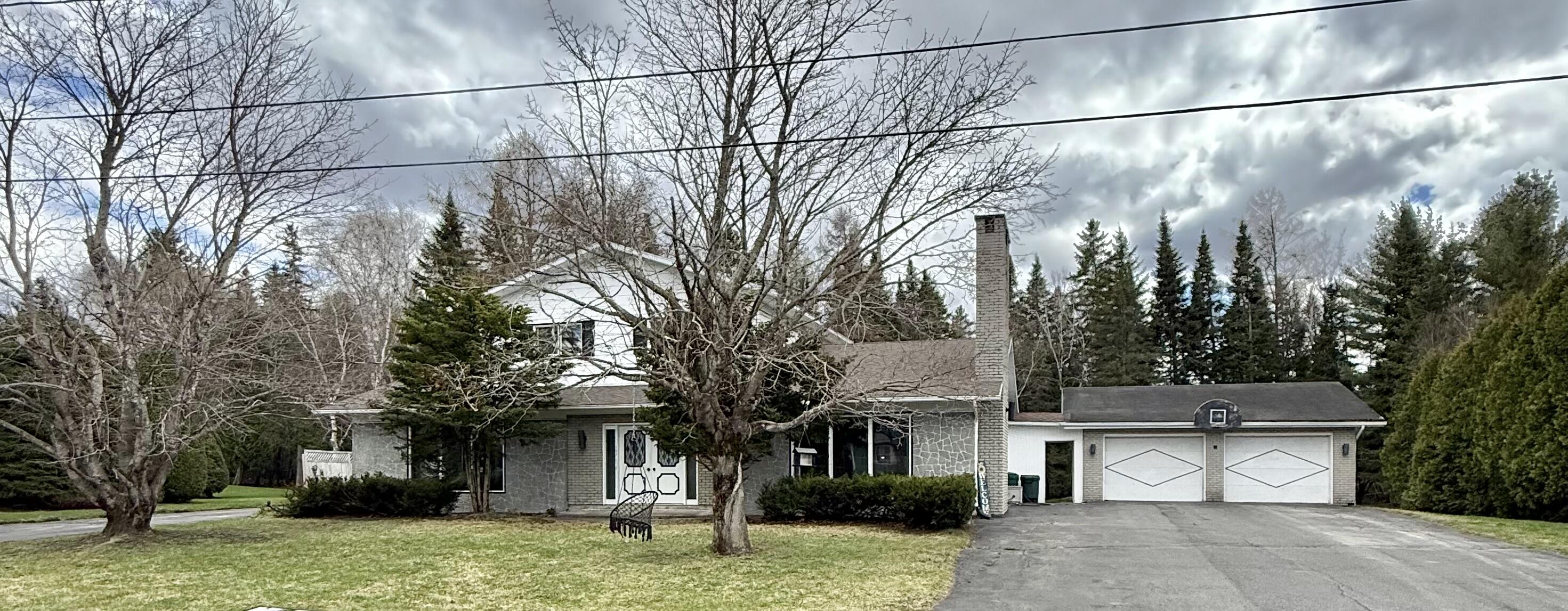 131 Clover Street Property Photo 1