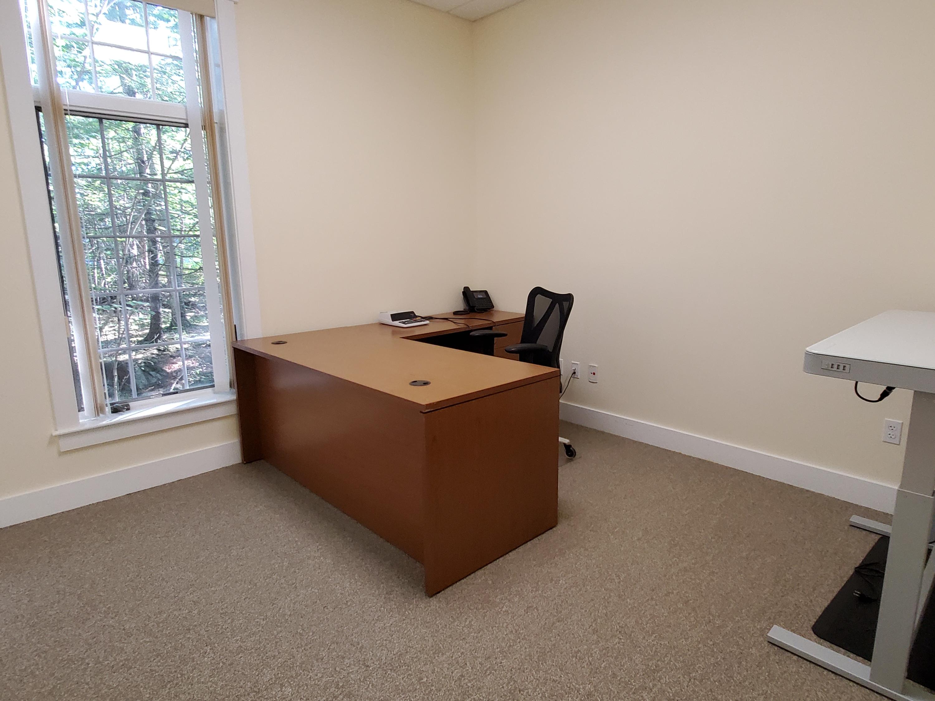 477 Commercial Street Property Photo 10