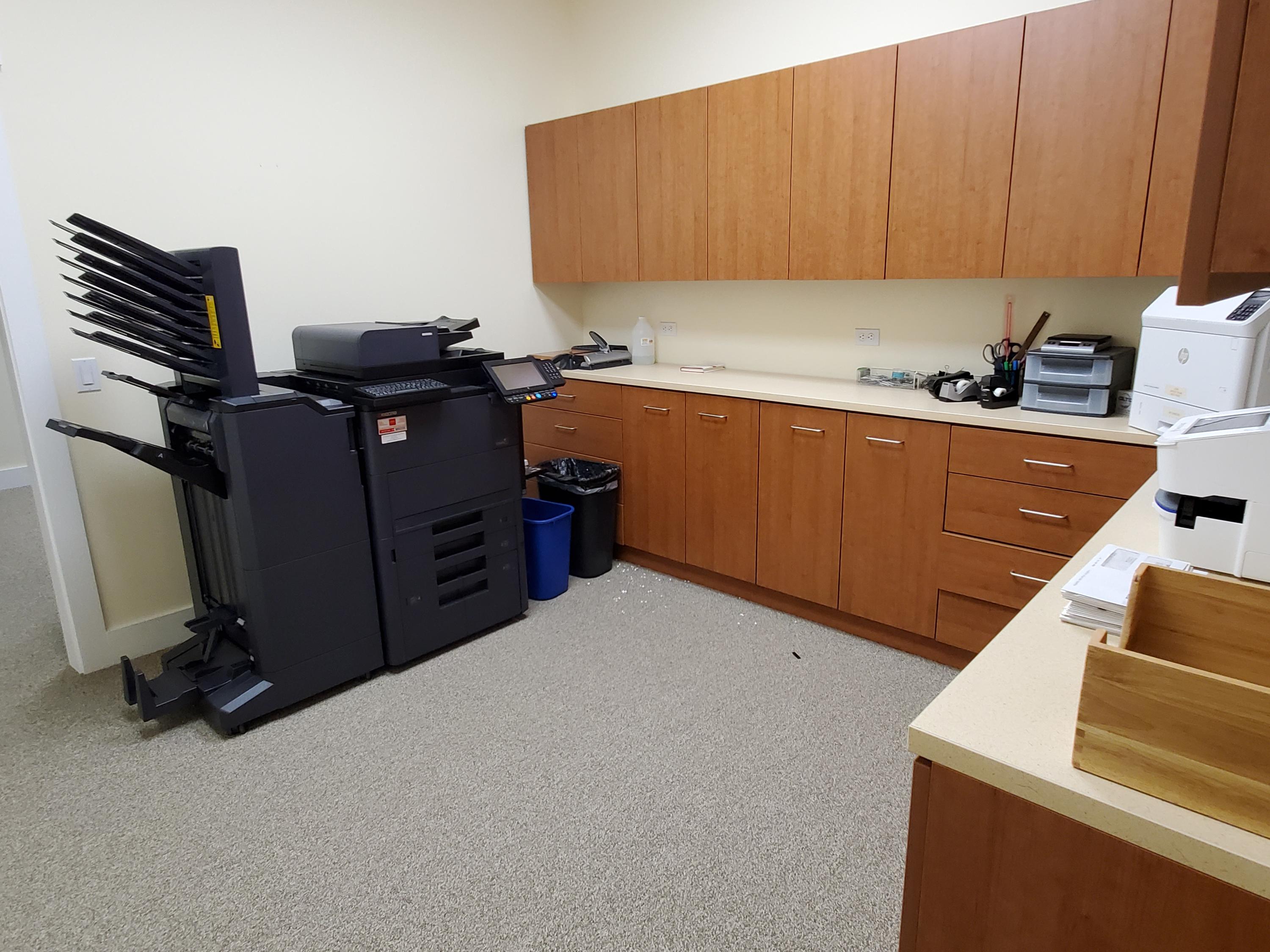 477 Commercial Street Property Photo 16