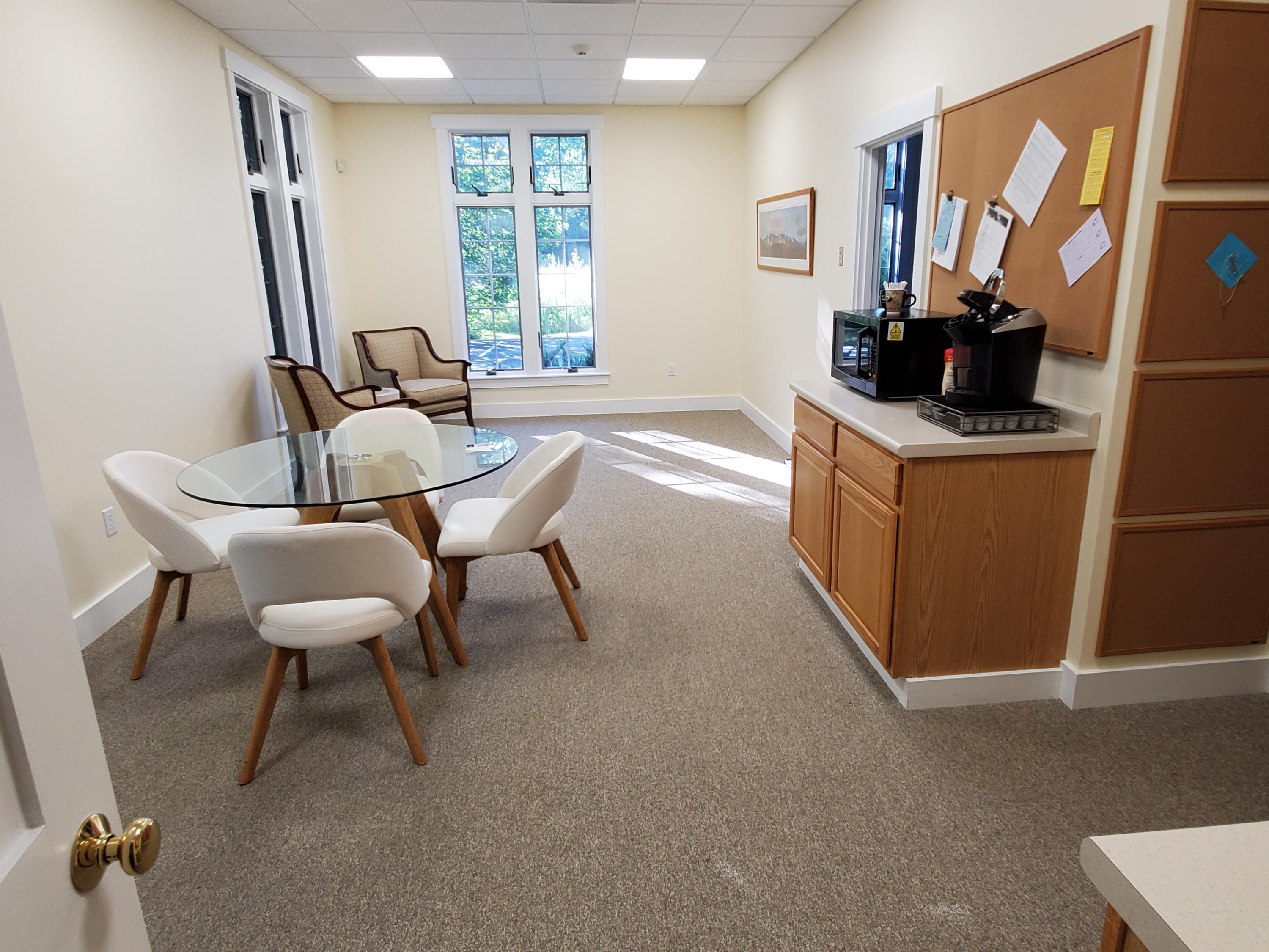477 Commercial Street Property Photo 21