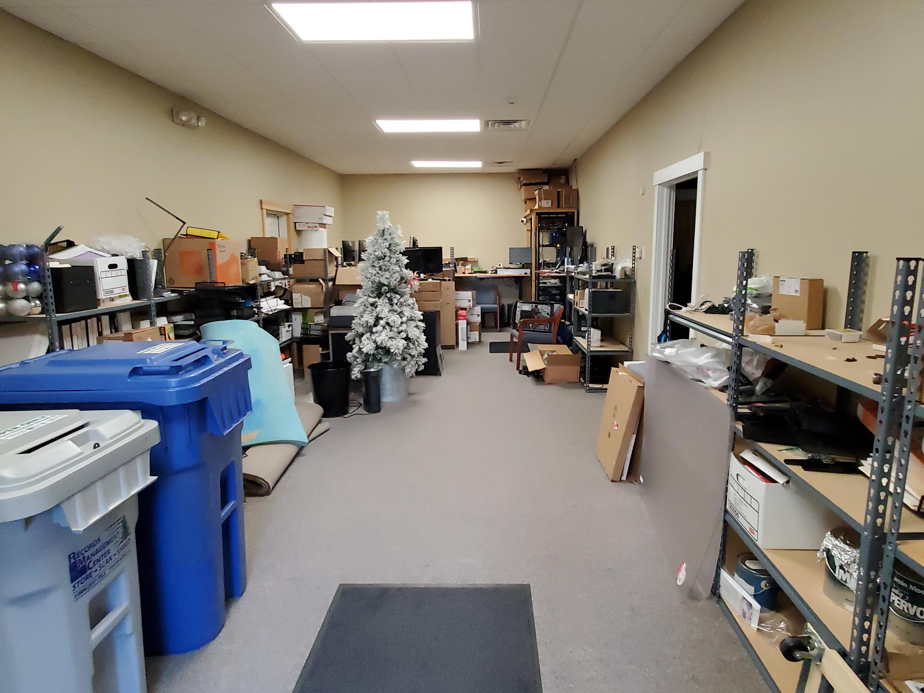 477 Commercial Street Property Photo 23