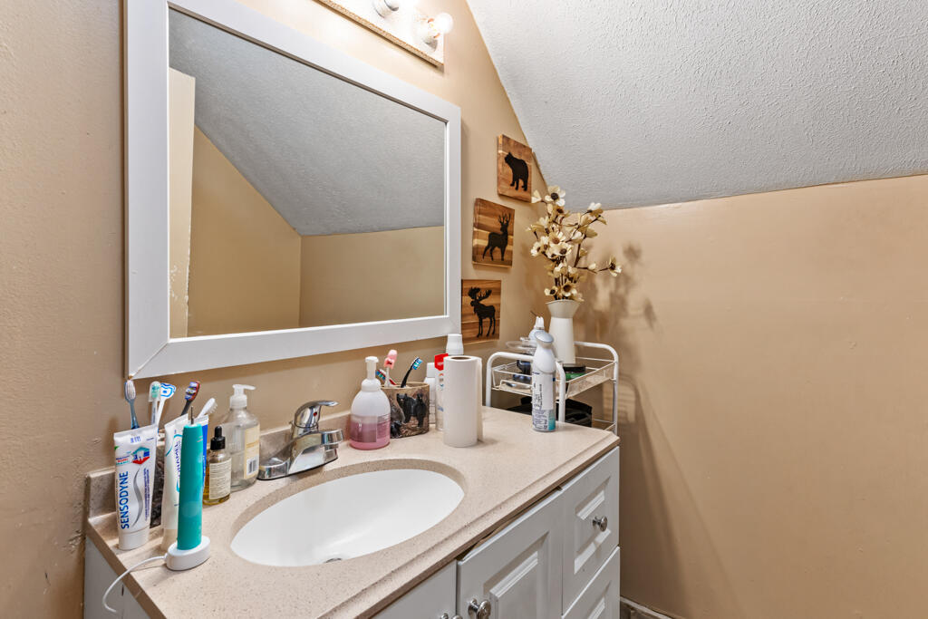 50 Mason Street Property Photo 16