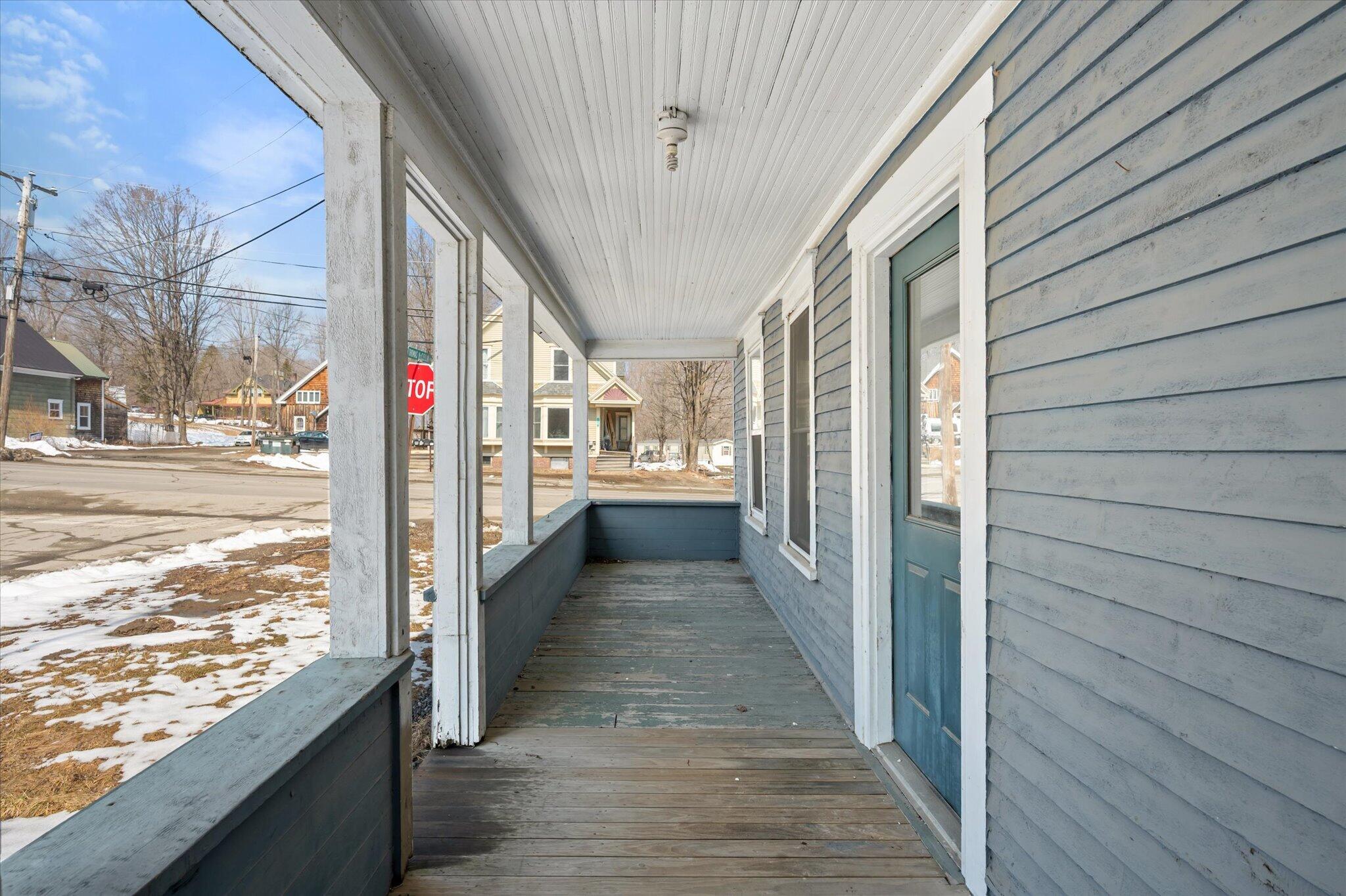 102 Thomas Mcclellan Road Property Photo 5